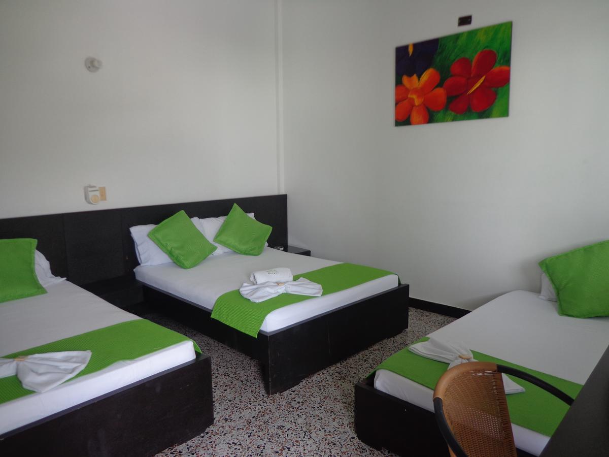 Hotel Chicala salgar Puerto Salgar Habitación foto